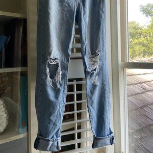 Genetic Denim Ripped Light Wash Skinny/Straight Leg Jean - 25